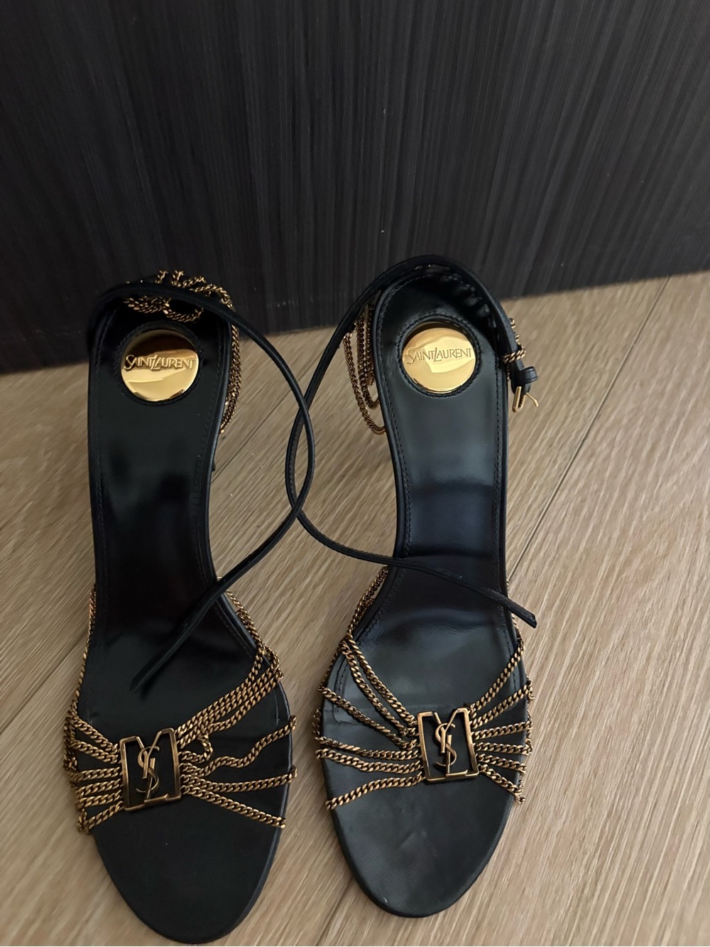 Yves Saint Laurent Babylone Black leather Heels with metal Chain Accents - Picture 3 of 5